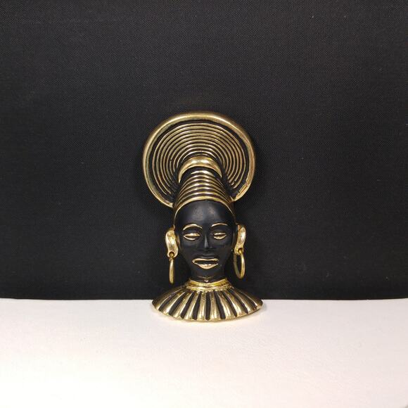 Vintage 1950s African Princess Brooch, Gold Plated. Black Enamel - Picture 1 of 10